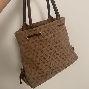 Dooney and bourke Vintage tote bag